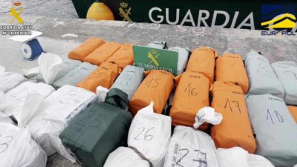 Velero interceptado con 700 kilos de cocaína cuando se dirigía a Canarias