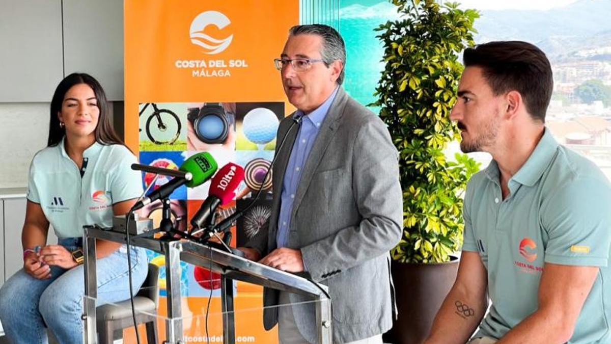 Francisco Salado, presidente de la Diputación, en la presentación del programa para impulsar a deportistas individuales.