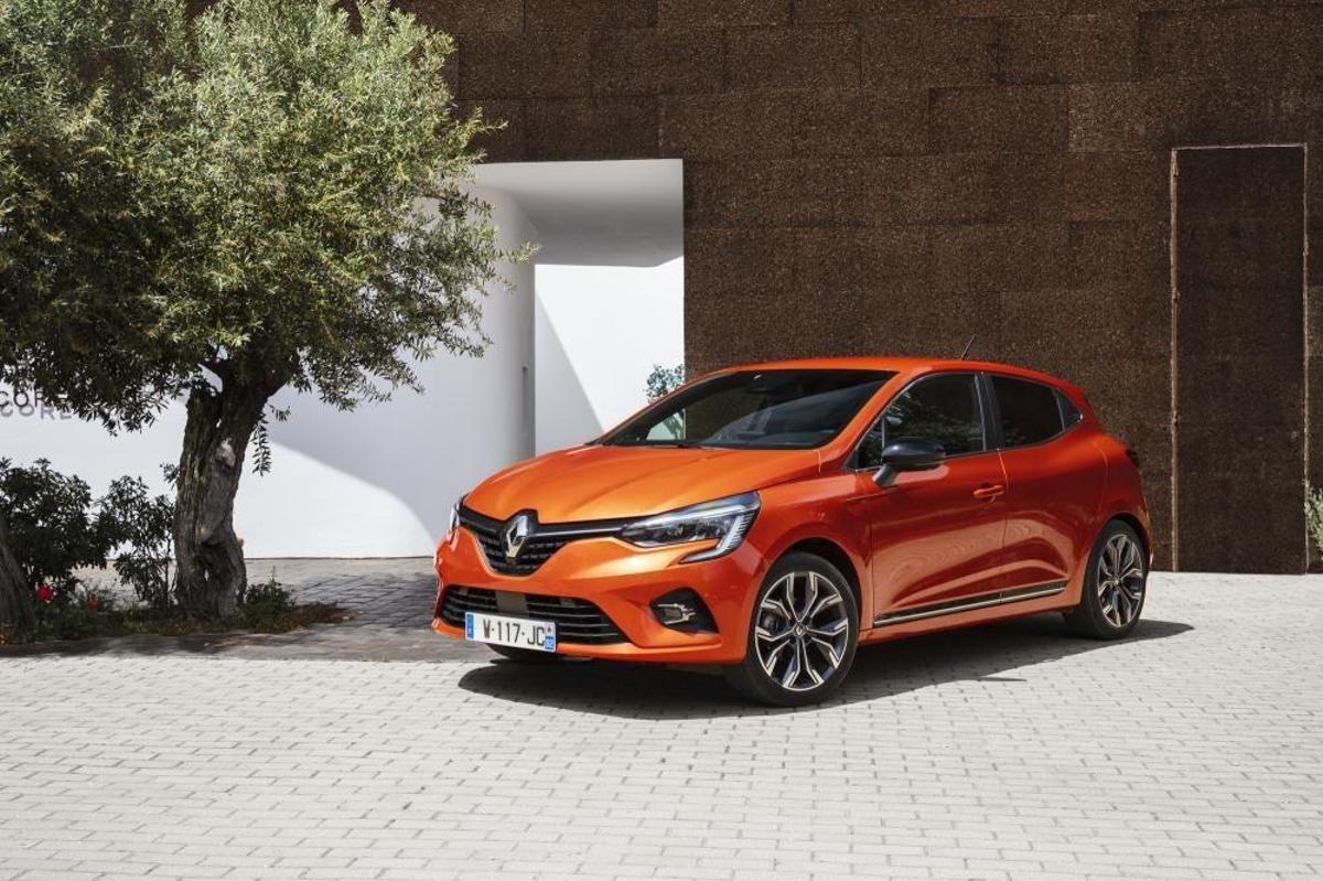 Renault ofrece descuentos de hasta 7.500 euros y ayudas en todos los frentes