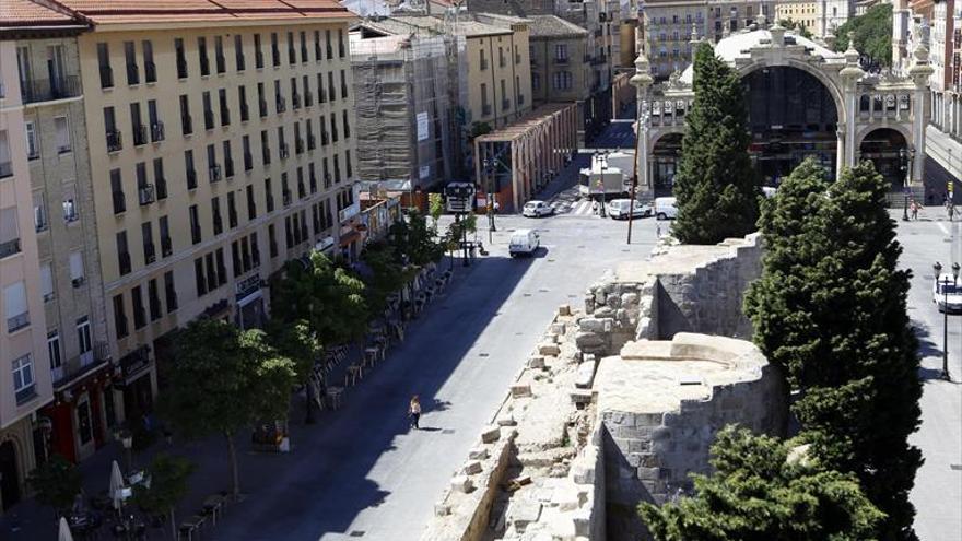 Las obras del Mercado Central cortan la calle Murallas el lunes