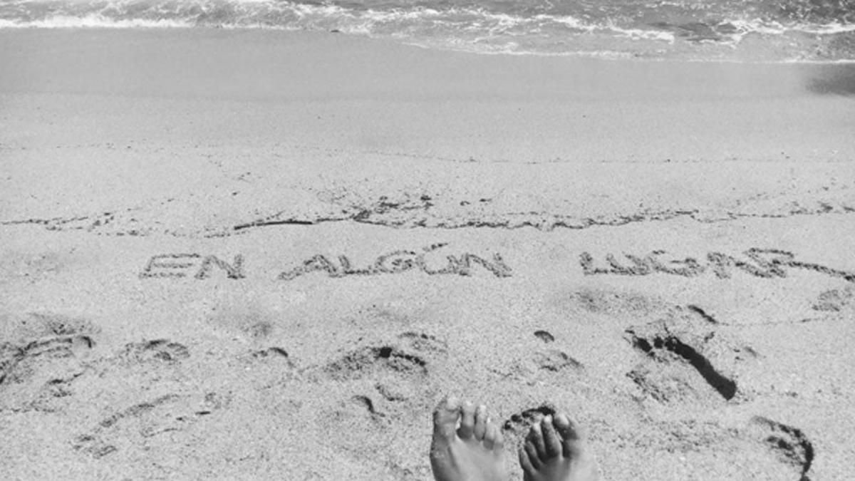 Foto de Sara Carbonero en la playa