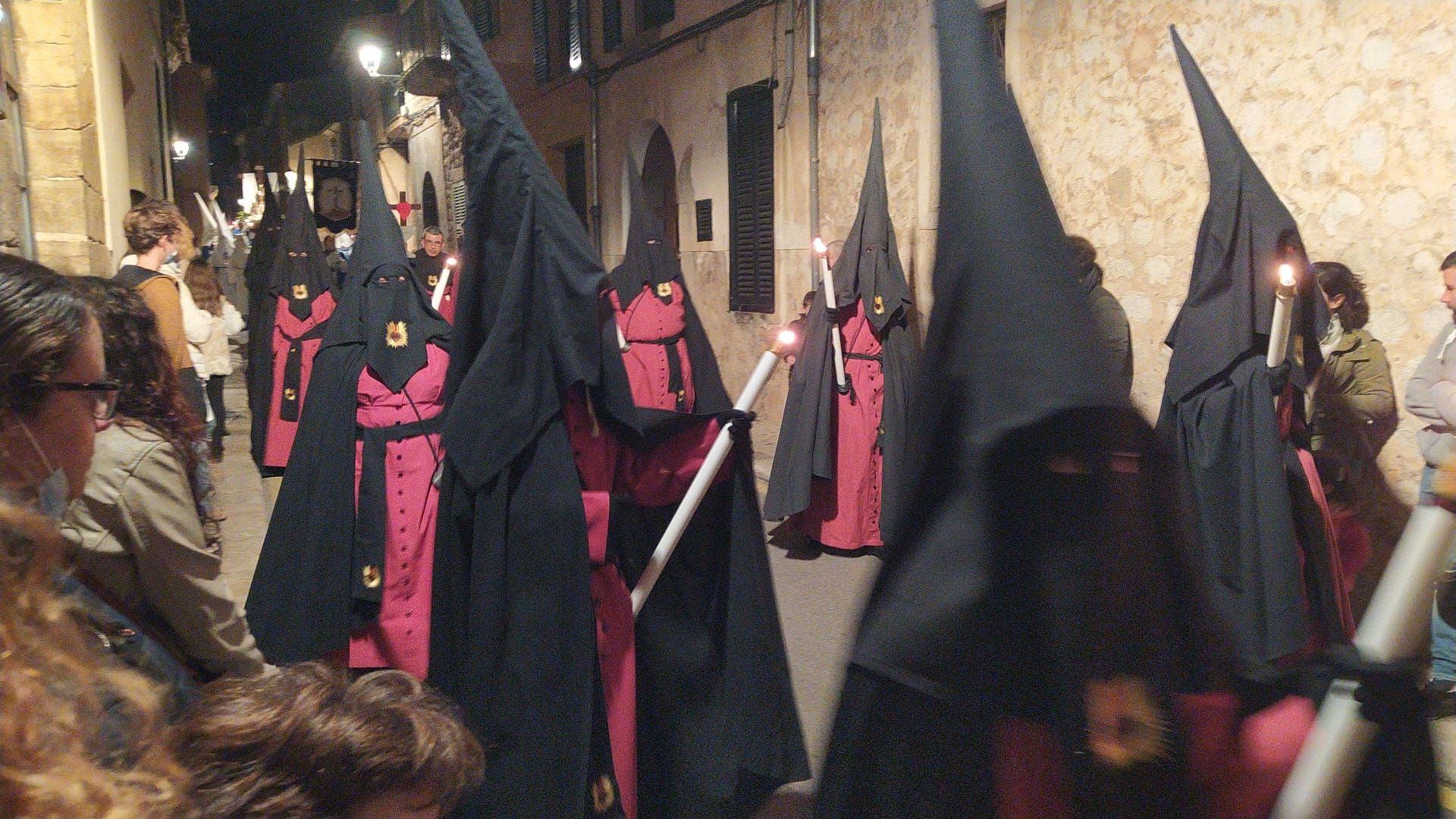 Semana Santa en la Part Forana: Noche de fervor en el Jueves Santo