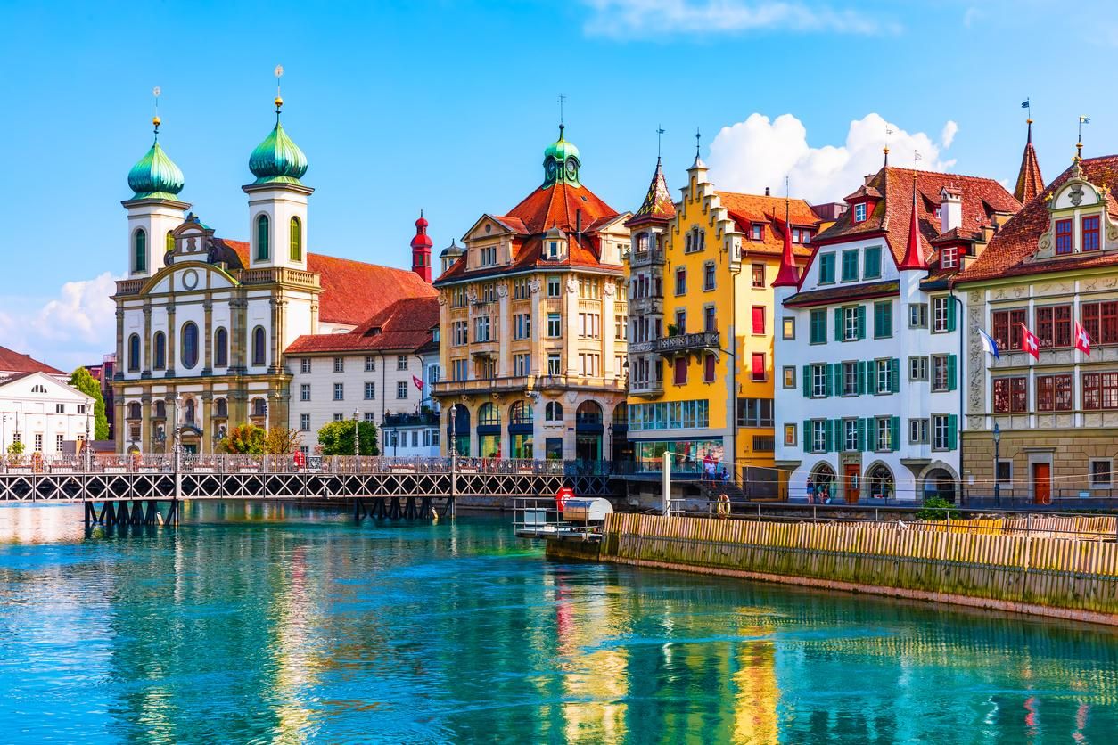 El casco antiguo de Lucerna, la ciudad más bonita de Suecia