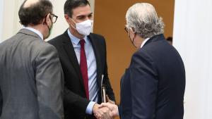 Malestar a les grans empreses pel gir de Sánchez i els seus atacs als poderosos