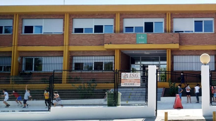 Primer contagio de covid-19 en el colegio El Llano de Monesterio