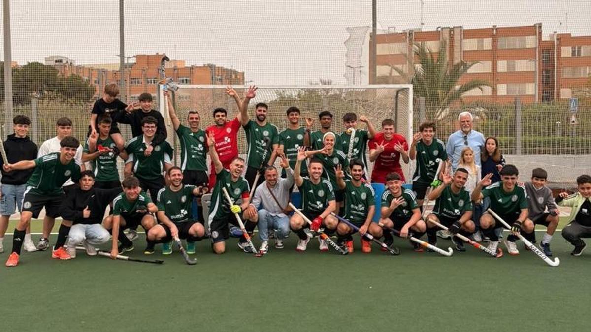 La Universitat d’Alacant-San Vicente superó 3 a 1 al RJ Privé Benalmádena para lograr la salvación.