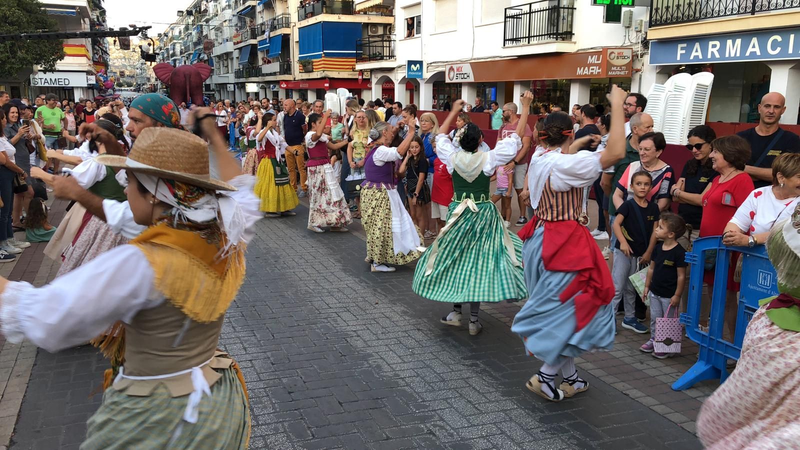 Altea vibra con el inicio de sus fiestas de Moros y Cristianos