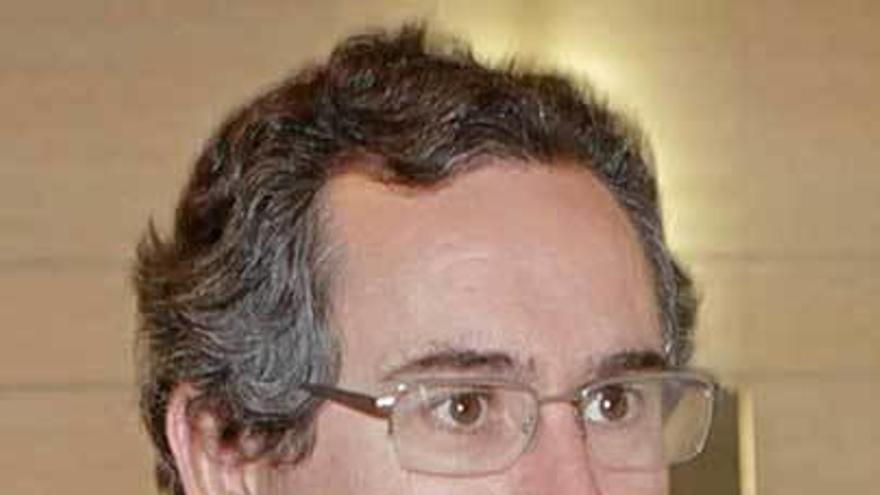 Fernando Couto.