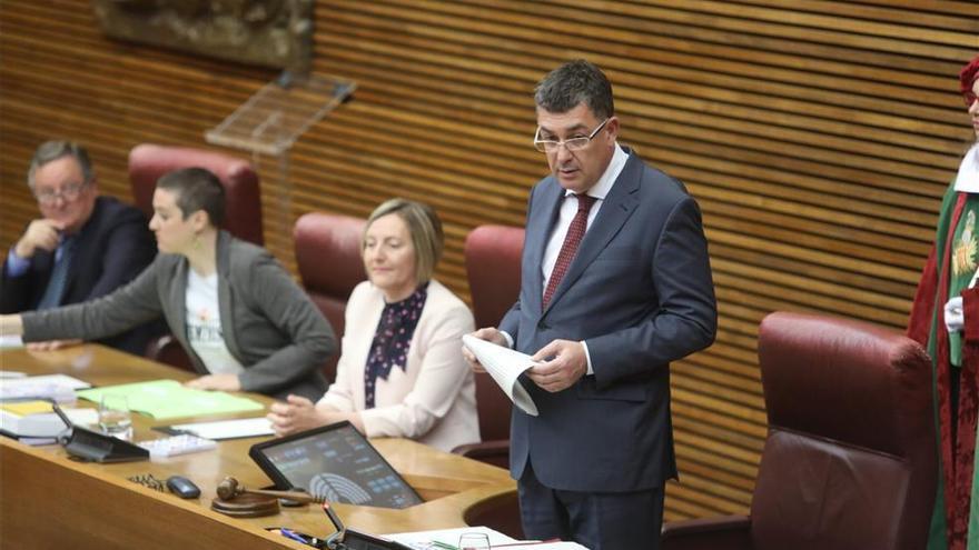 Morera, en su discurso a los diputados: &quot;Esto no es un &#039;reality show&#039;