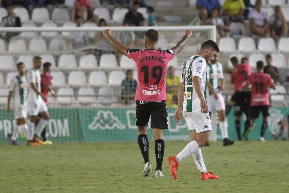 Galería gráfica: El Córdoba CF cae goleado ante el Tenerife.