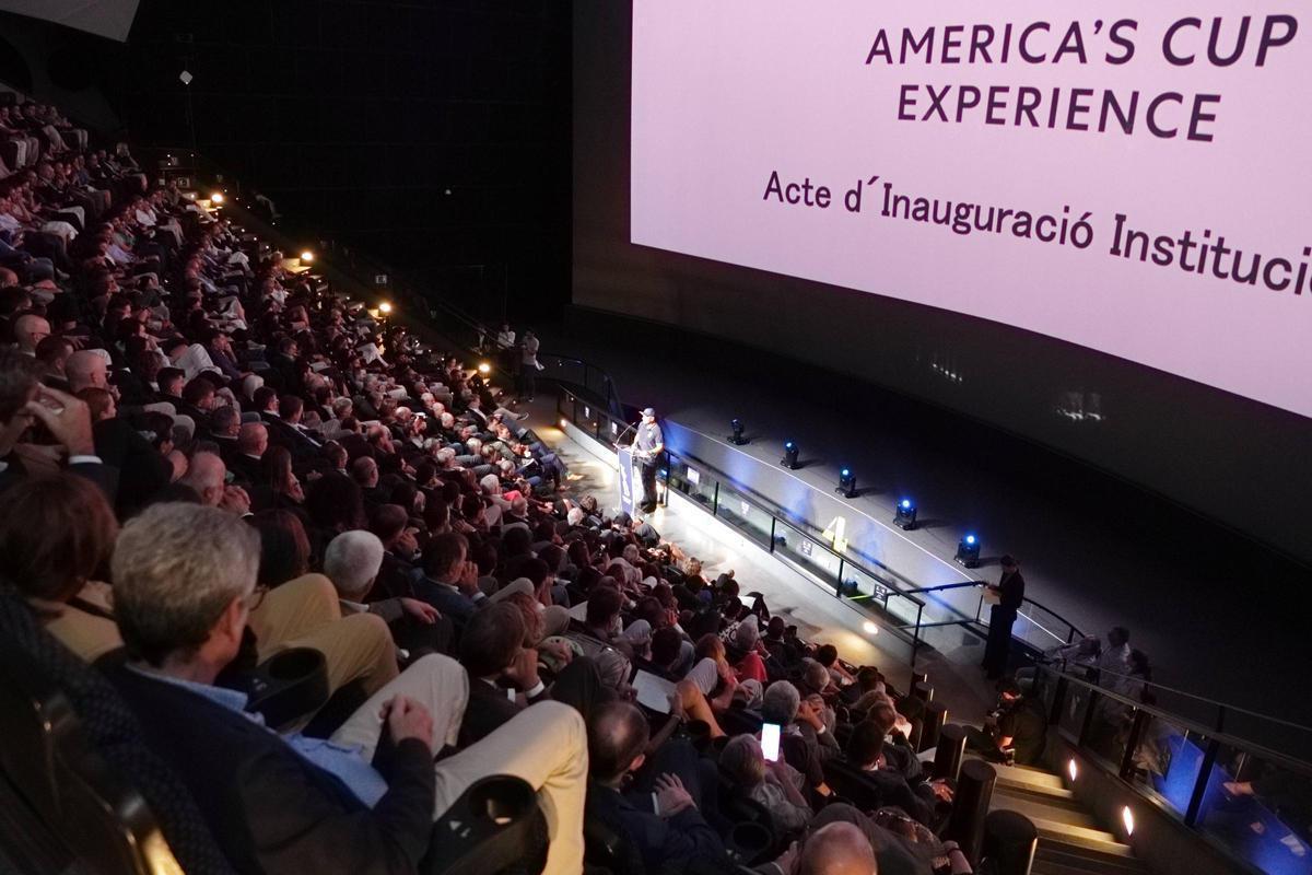 Inauguración institucional del Americas Cup Experience, el centro de divulgación de la Copa América de vela, situado en el antiguo Imax del Port Vell.