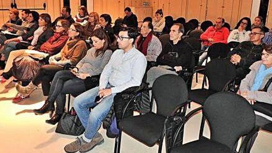 Un momento de la sesión del Consell d&#039;Entitas de Formentera celebrada anoche .