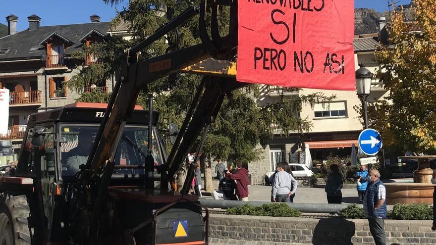 Imagen de archivo de una manifestación en contra del modelo de renovables en el medio rural. | E. P.