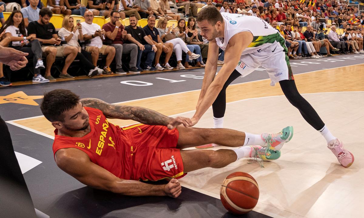 Cuando España puso garra, el partido se igualó ante Lituania
