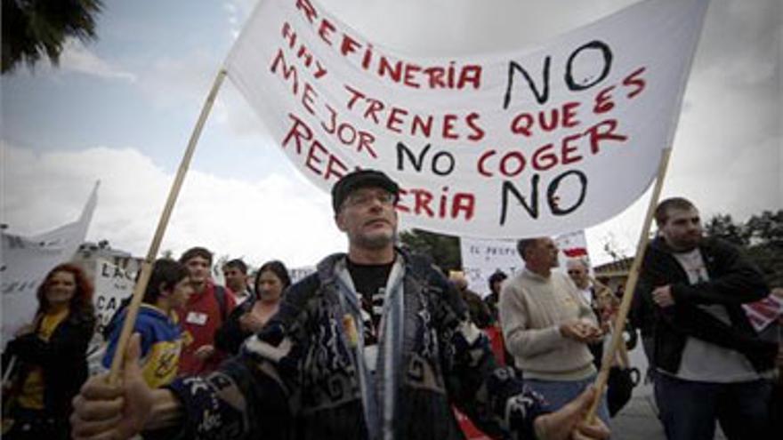 300 personas se manifiestan contra el cambio climático