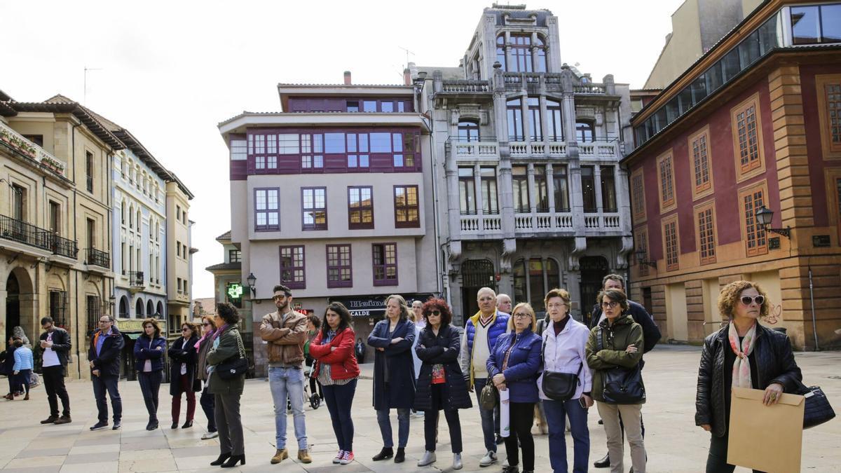 Concentración en la plaza de la Constitución de Oviedo