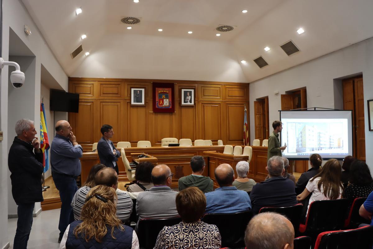Reunión celebrada en el Ayuntamiento de Burjassot