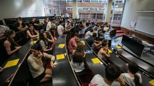 Exámenes de acceso a la universidad este año, en el campus de la Ciutadella de la Universitat Pompeu Fabra.