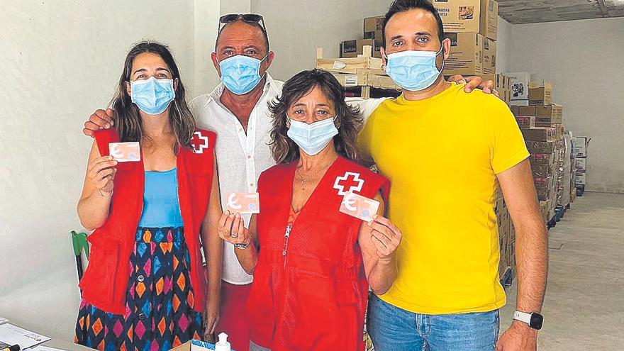 Cruz Roja y Ayuntamiento colaboran en la iniciativa social.
