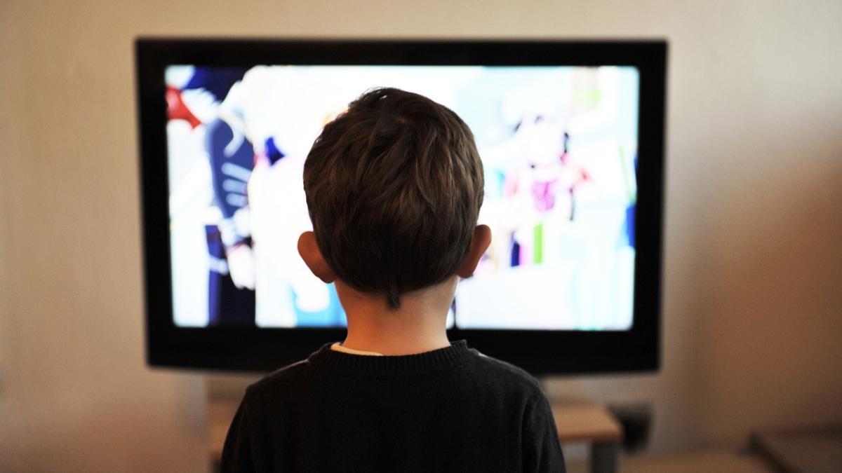 Cómo resintonizar tu televisor para ver los canales en HD de la
