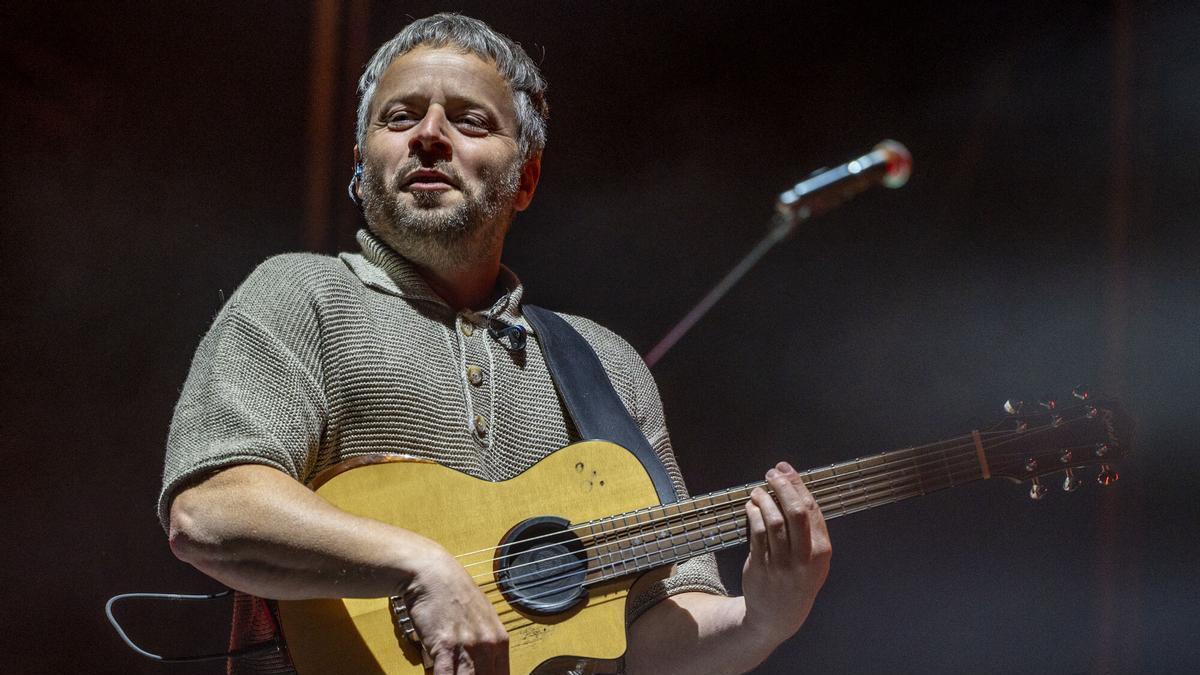 Josep Montero, de Oques Grasses, durante un concierto en el Fòrum