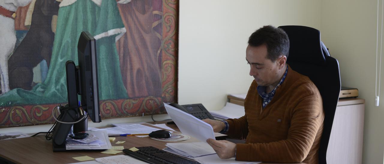 El alcalde, Luciano Huerga, percibe 48.000 euros brutos al año, 10.000 menos del máximo permitido por ley al regidor de Benavente.