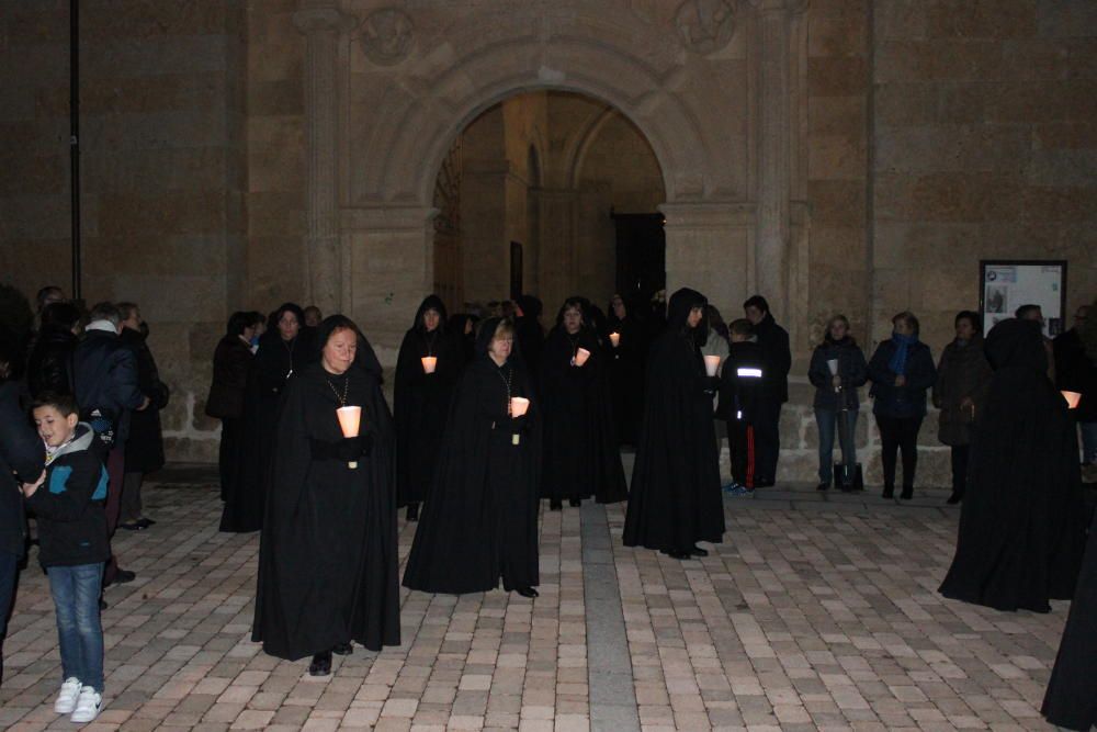 Fuentesaúco acompaña a la Virgen de los Dolores