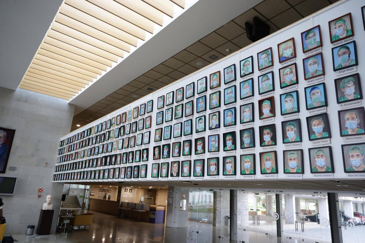 Así ha sido la visita de Rafa Mateos al centro de cirugía de mínima invasión de Cáceres