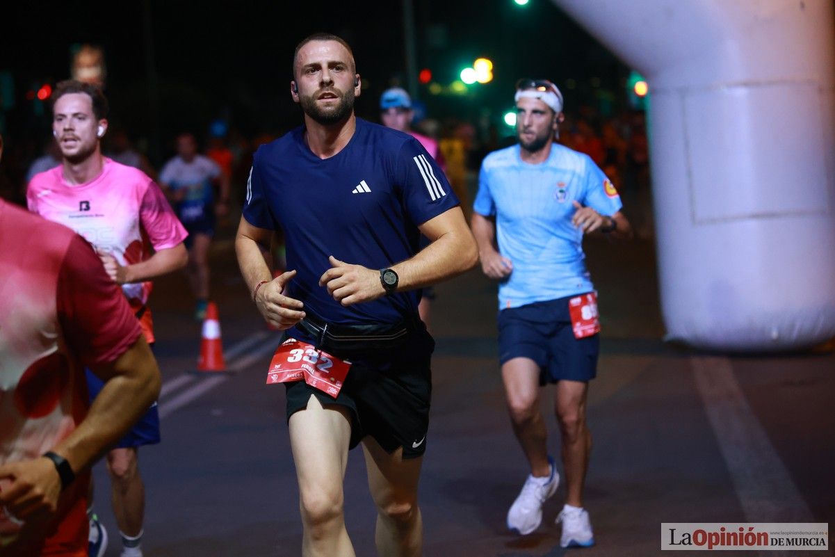 Las mejores imágenes de la carrera nocturna de Murcia