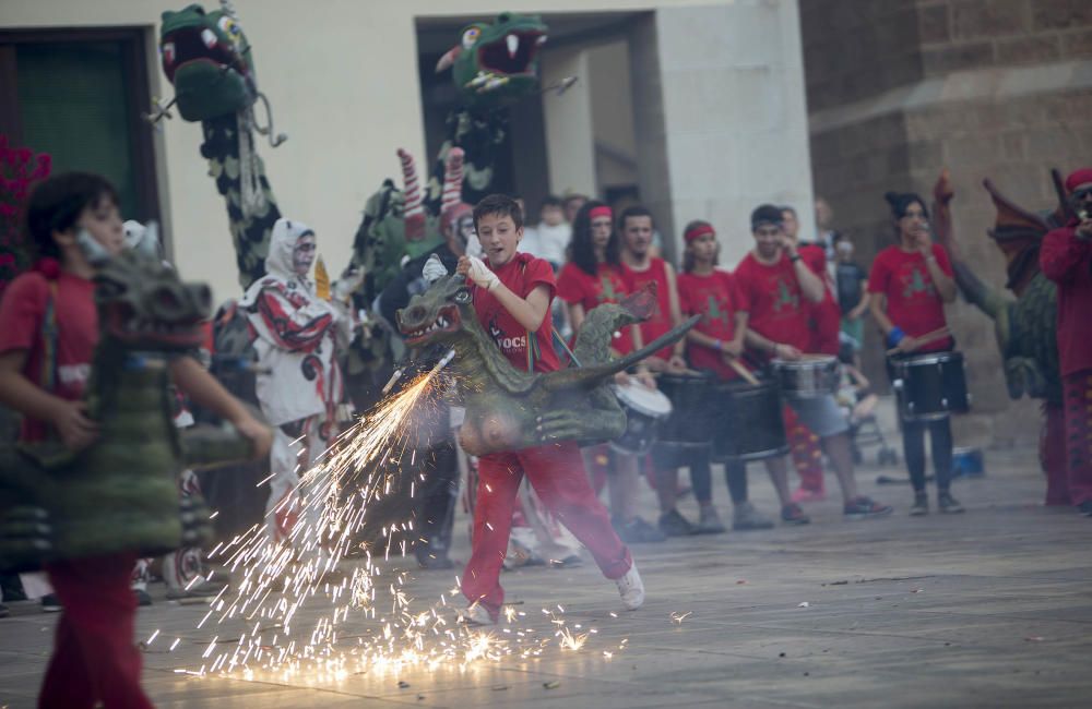 "Les bèsties del foc' invaden Castelló