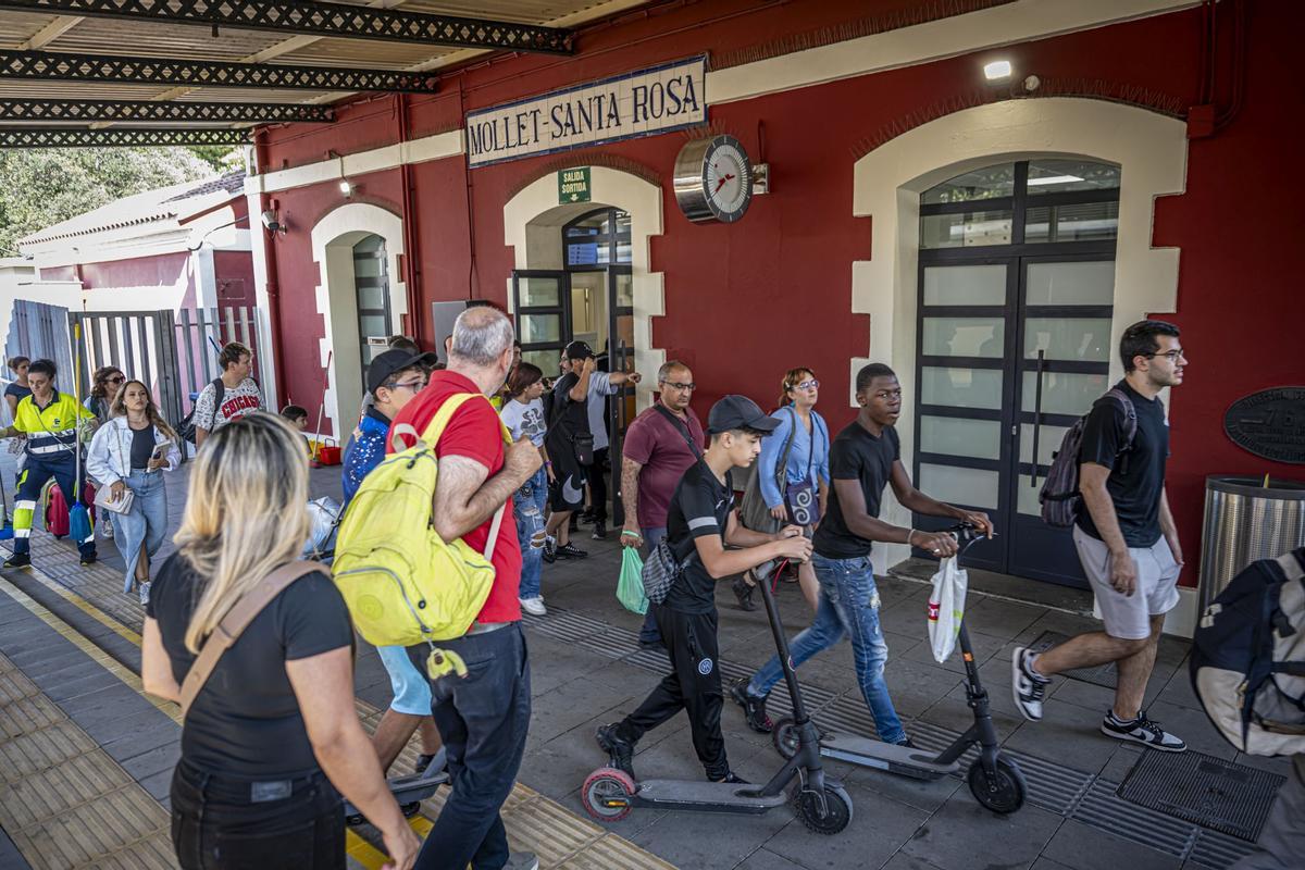 La R3, sin servicio entre Parets y La Garriga por obras de mejora.  La estación de Mollet Santa Rosa afectada por el corte.