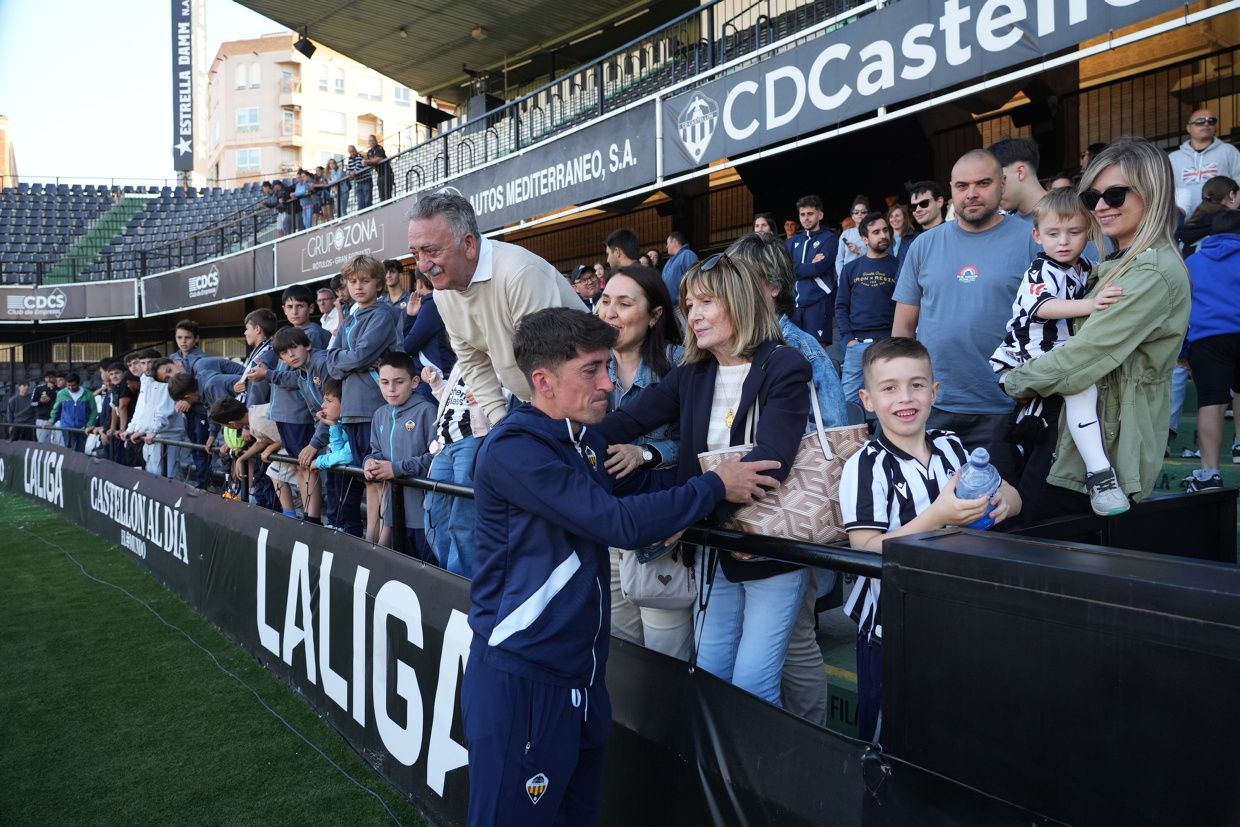 ¡Las mejores imágenes de la celebración del ascenso a Segunda Federación del Castellón B!