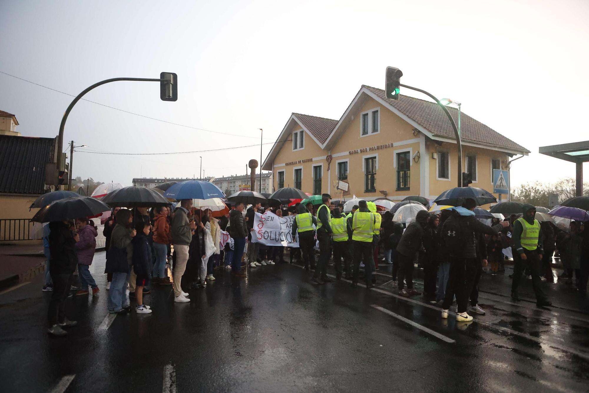 Protesta en O Temple pidiendo más pistas y parques