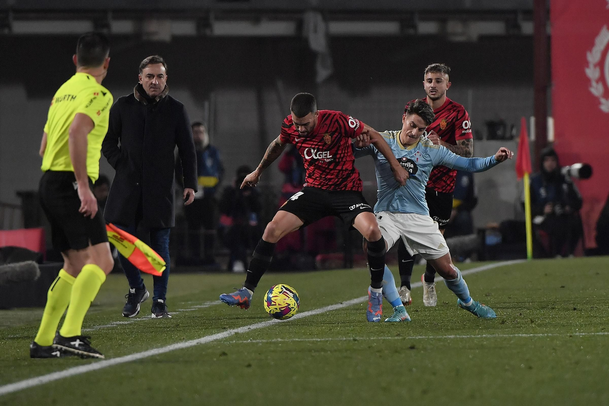 El Celta destituye a Carlos Carvalhal