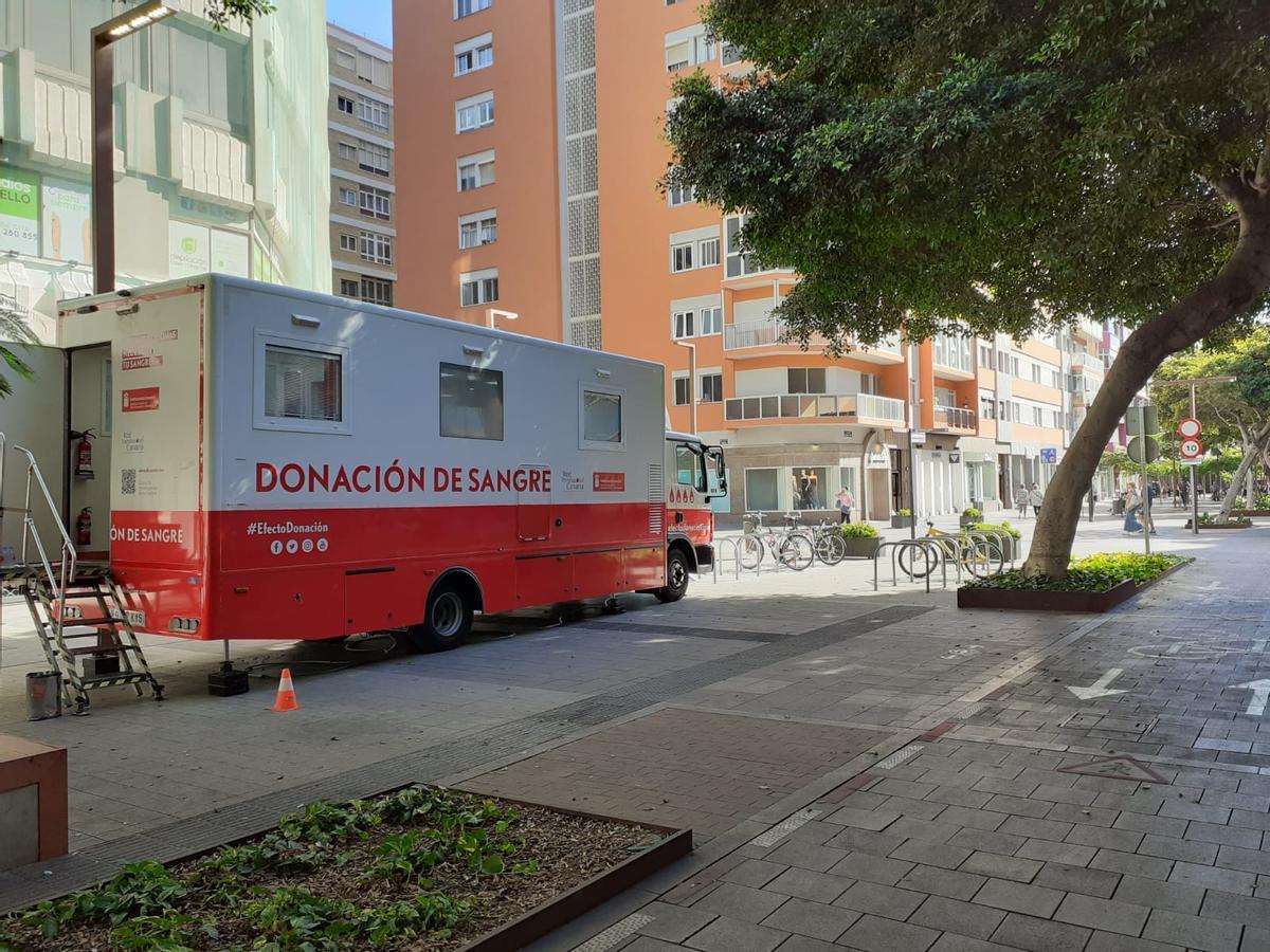 La unidad móvil que se encuentra en Mesa y Lopez.