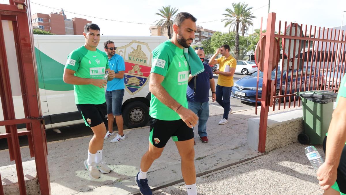 Gonzalo Verdú y Diego González entrando en el Díez Iborra