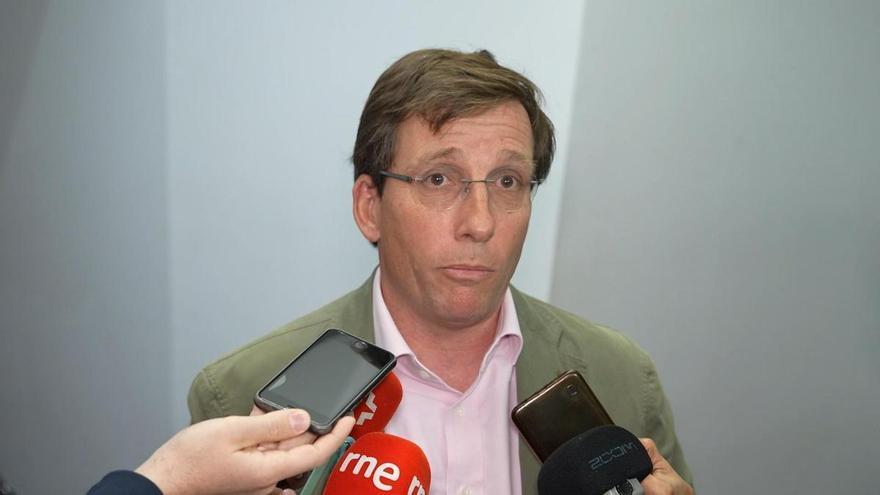 Almeida: "Es emocionante ver la lucha por la democracia de María Corina Machado"