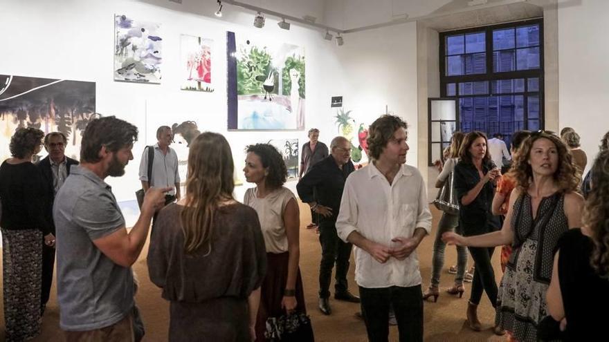 Las galerías se llenan de público extranjero y profesionales del sector -  Diario de Mallorca