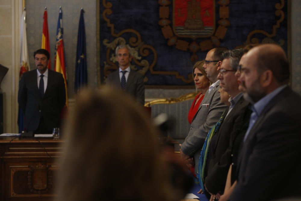 Minuto de silencio por las víctimas de la violencia machista.