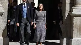 La Reina Letizia deslumbra con su estreno en el Premio Cervantes