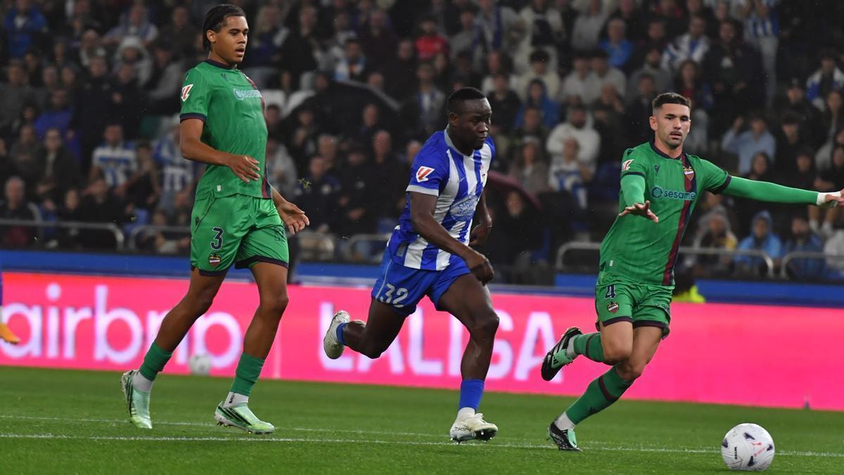 Bil nsongo, durante el partido ante el Levante