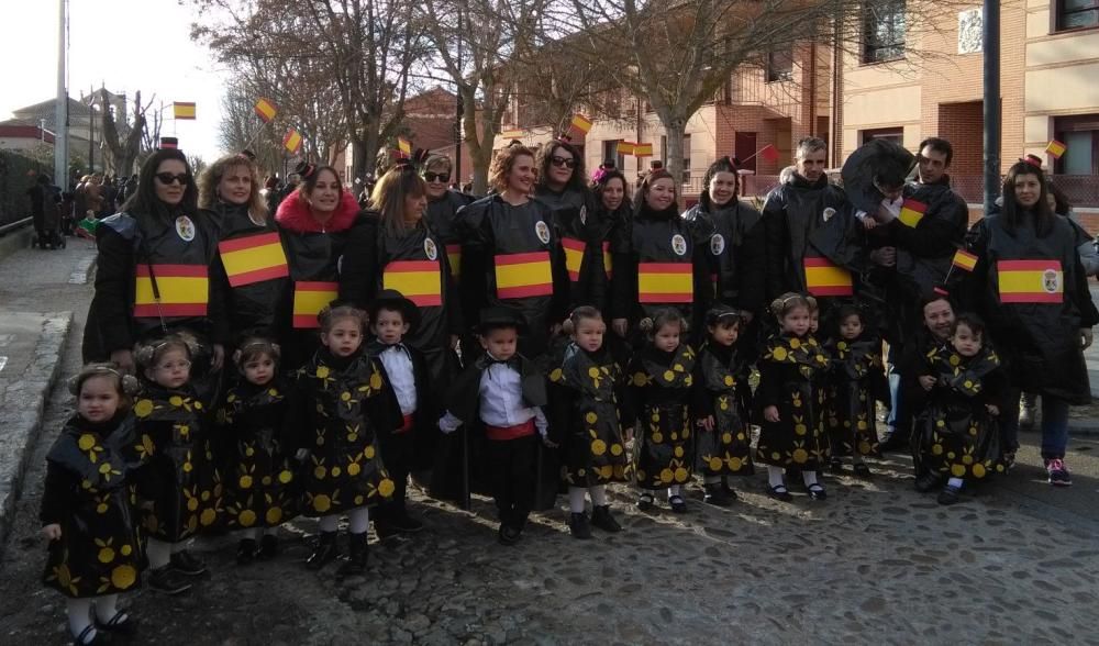 Carnaval en Toro: Desfile de chupetines