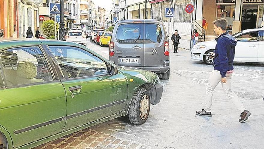 El comercio pide más zonas para aparcamiento en el centro urbano