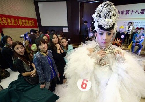 Competición de maquillaje escénico en Jinan, provincia de Shandong en China.