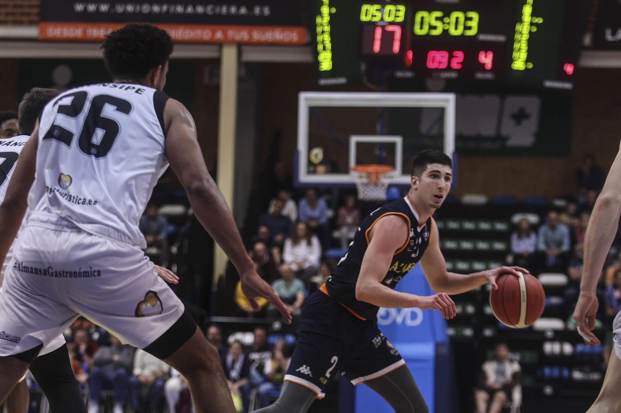 (98-88): El Alimerka Oviedo Baloncesto gana un partido a vida o muerte al Afanión Almansa