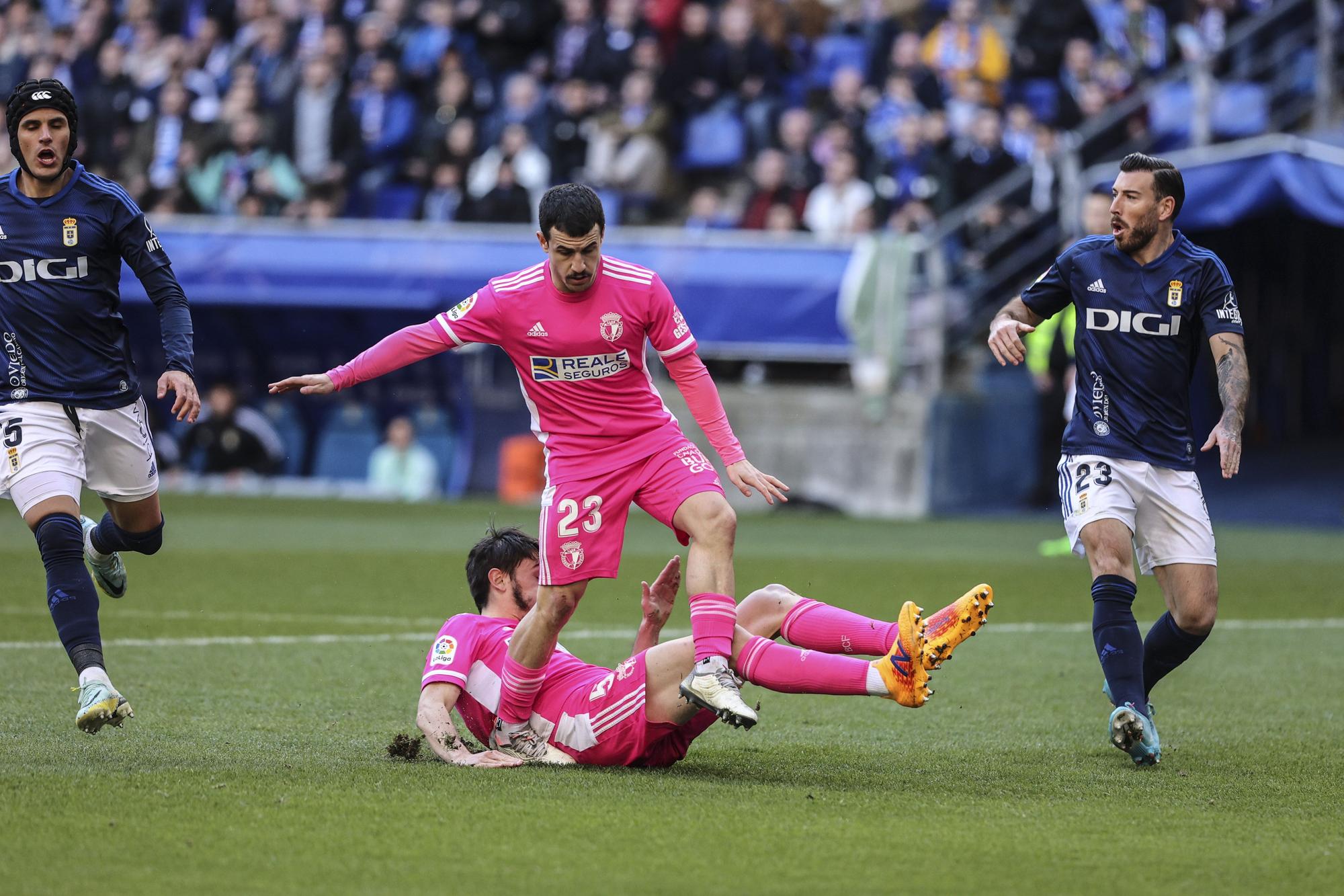 En imágenes: Así fue la derrota del Oviedo ante el Burgos