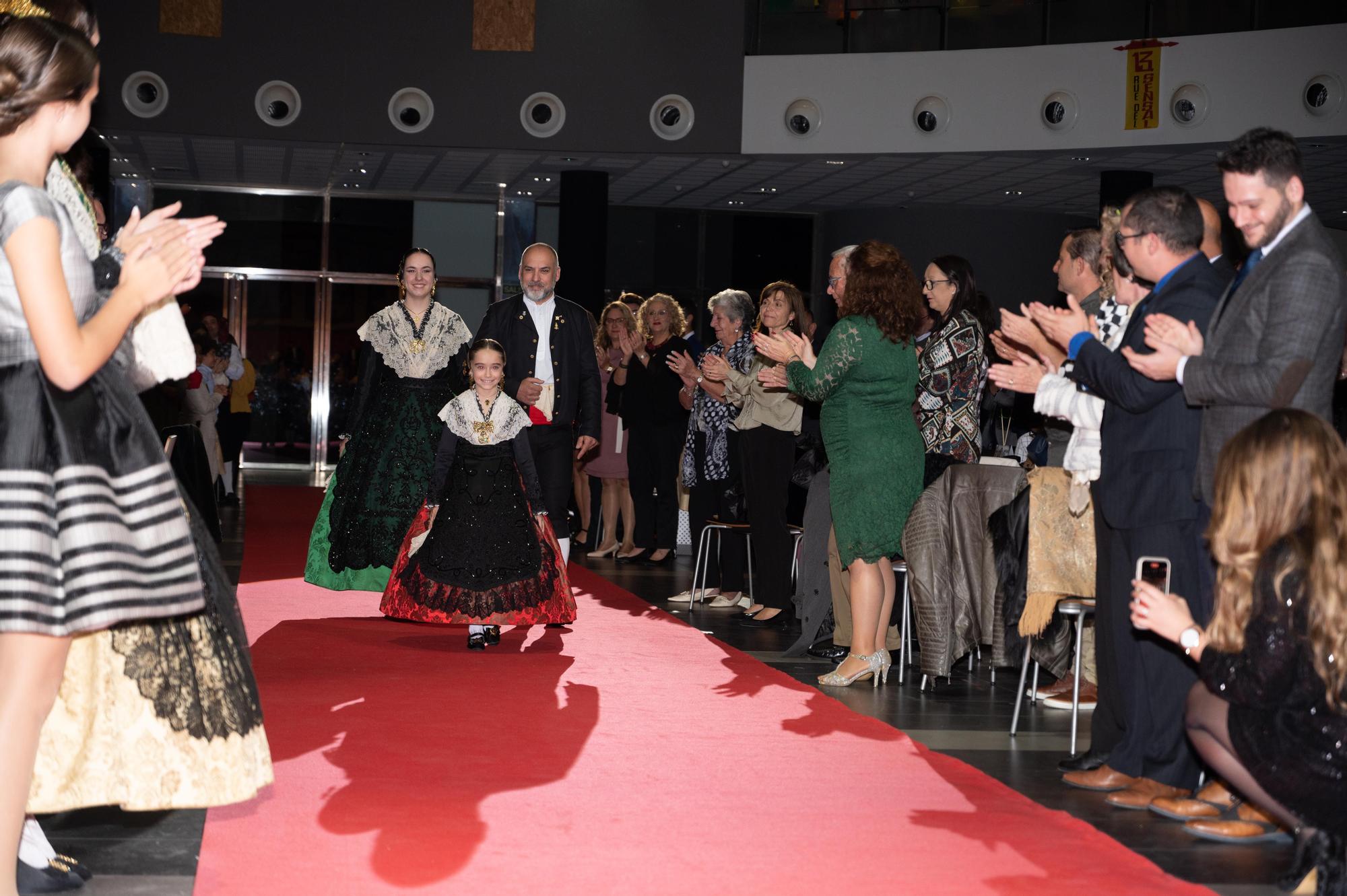 Las mejores imágenes de la presentación de la gaiata 13 Sensal en el Palau de la Festa de Castelló