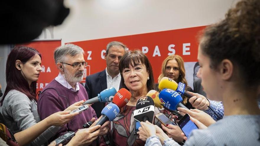 Suárez y Narbona se enzarzan por la financiación de sus partidos