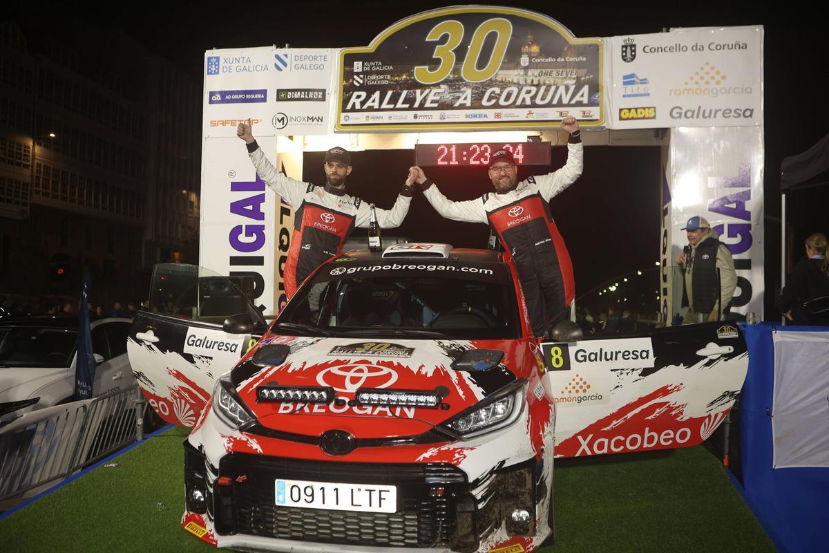 Tramo de Betanzos - Coiròs del 30 Rally de A Coruña .