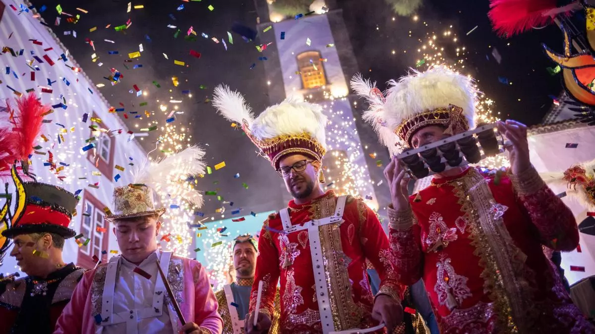 Santa Cruz de Tenerife abre el concurso para elegir el cartel anunciador del Carnaval 2027: los artistas tendrán treinta días para elaborarlo